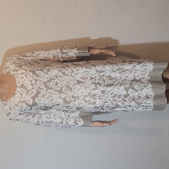 Chelsea and Taylor Dresses & Skirts - Chelsea and Taylor dress new size 14